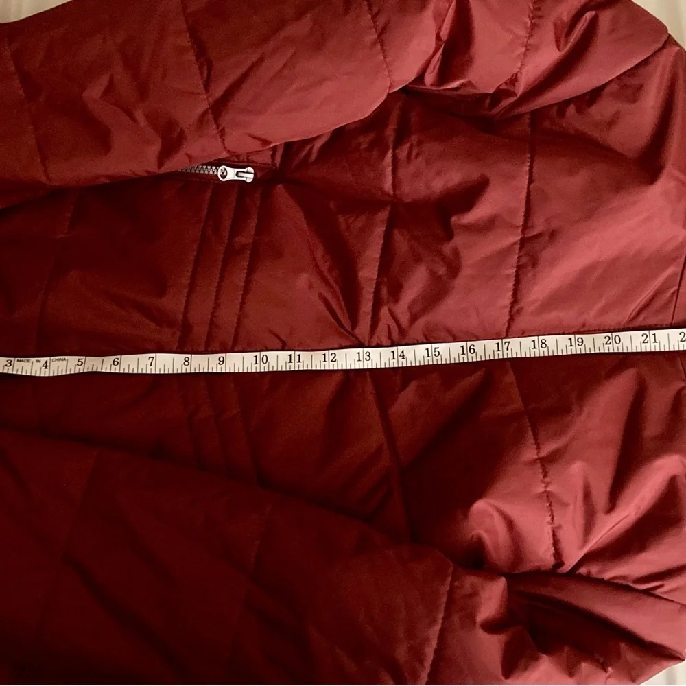 WHALES TAIL red puffer jacket size medium for kids